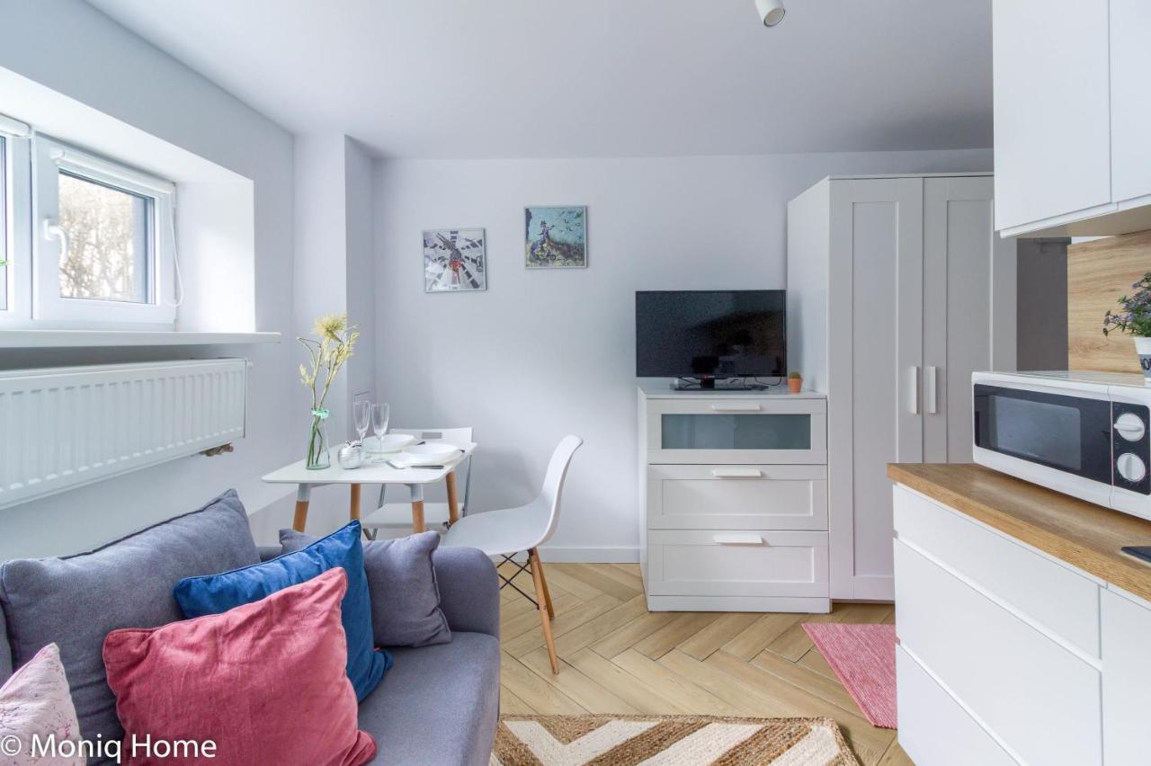 M&R Apartament Smart&Bright Batorego 16, Netflix, Free Wifi, Metro I Park Pole Mokotowskie, Stodola, Self Check-In, 5 Minut Od Centrum 바르샤바 외부 사진