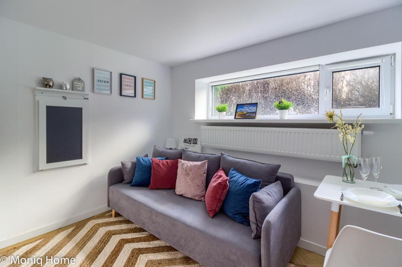 M&R Apartament Smart&Bright Batorego 16, Netflix, Free Wifi, Metro I Park Pole Mokotowskie, Stodola, Self Check-In, 5 Minut Od Centrum 바르샤바 외부 사진