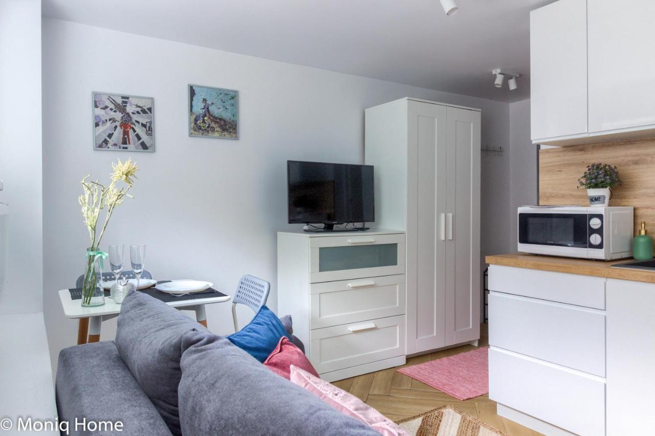 M&R Apartament Smart&Bright Batorego 16, Netflix, Free Wifi, Metro I Park Pole Mokotowskie, Stodola, Self Check-In, 5 Minut Od Centrum 바르샤바 외부 사진